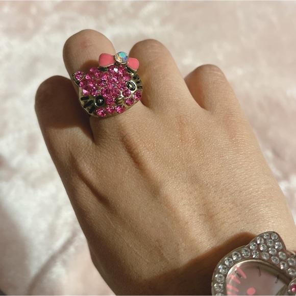 Hello Kitty Bronze Gold Pink Crystal Adjustable Ring - NWOT - Picture 6 of 6